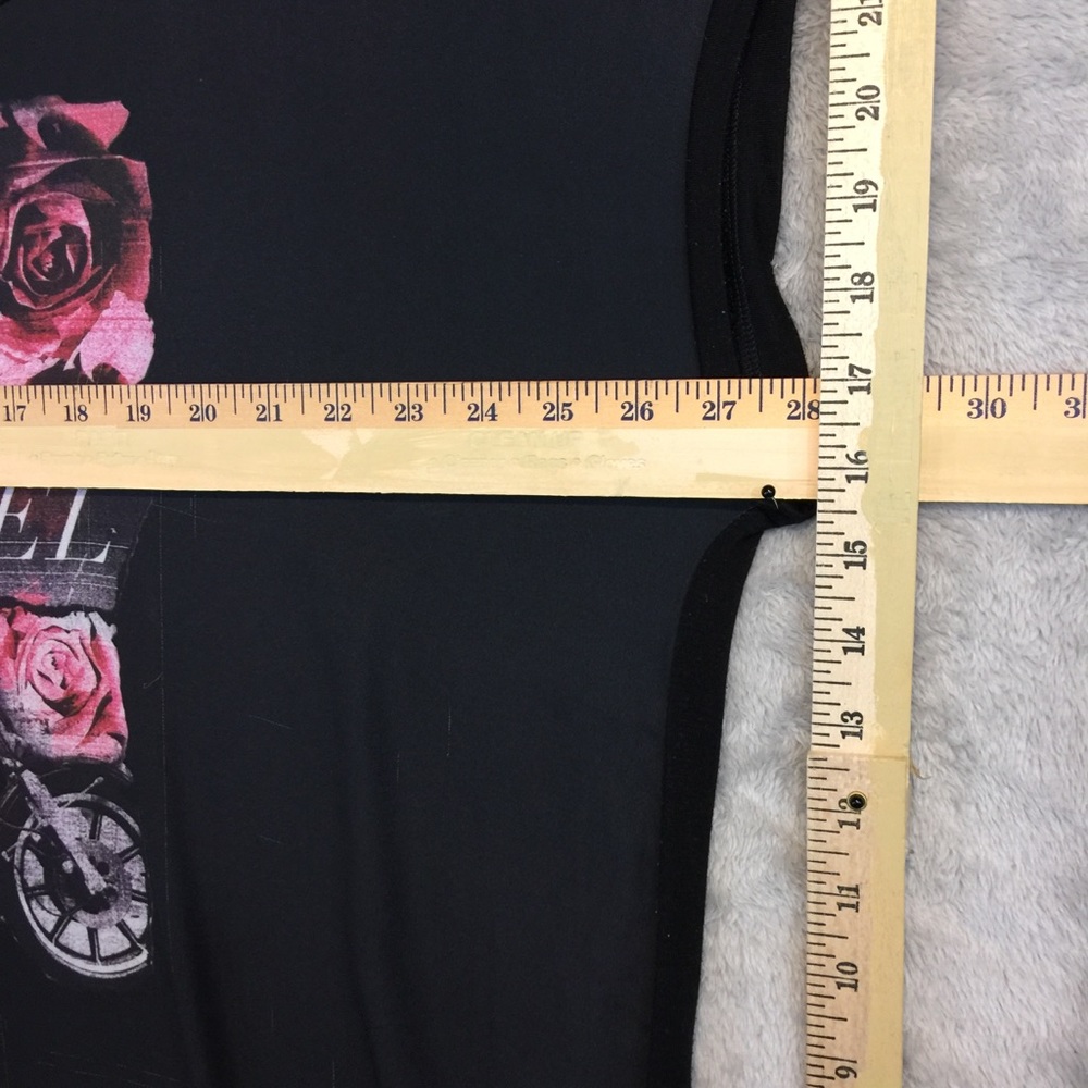 Torrid Rocker Tee - Picture 4 of 5